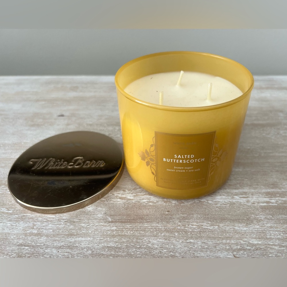 New: Bath & Body Works 3 Wick Salted Butterscotch Candle